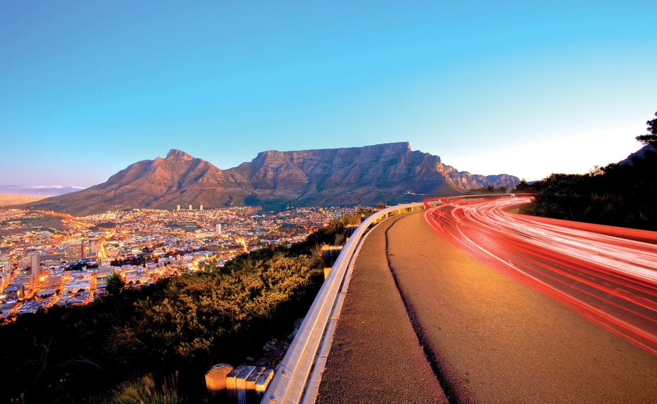 Africa-editorial-board-roundtable_3