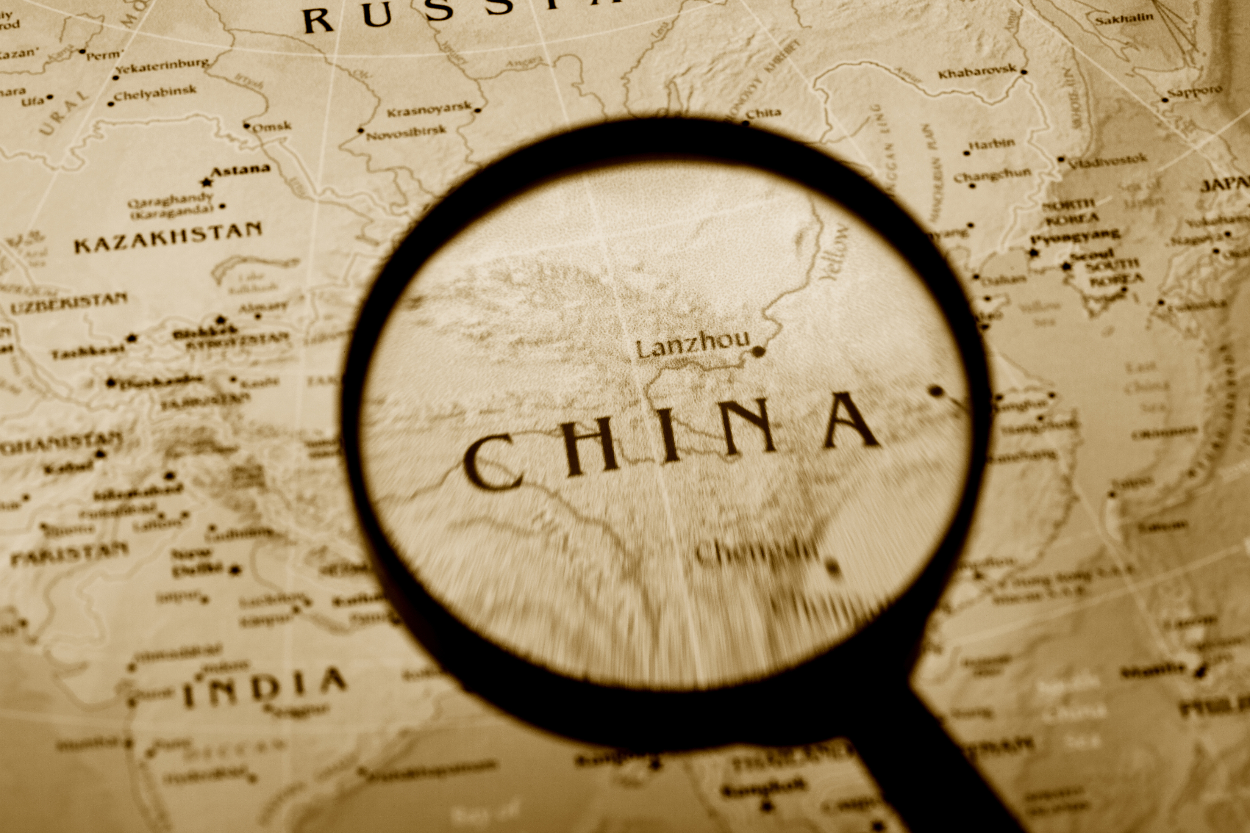 Magnifying glass China map