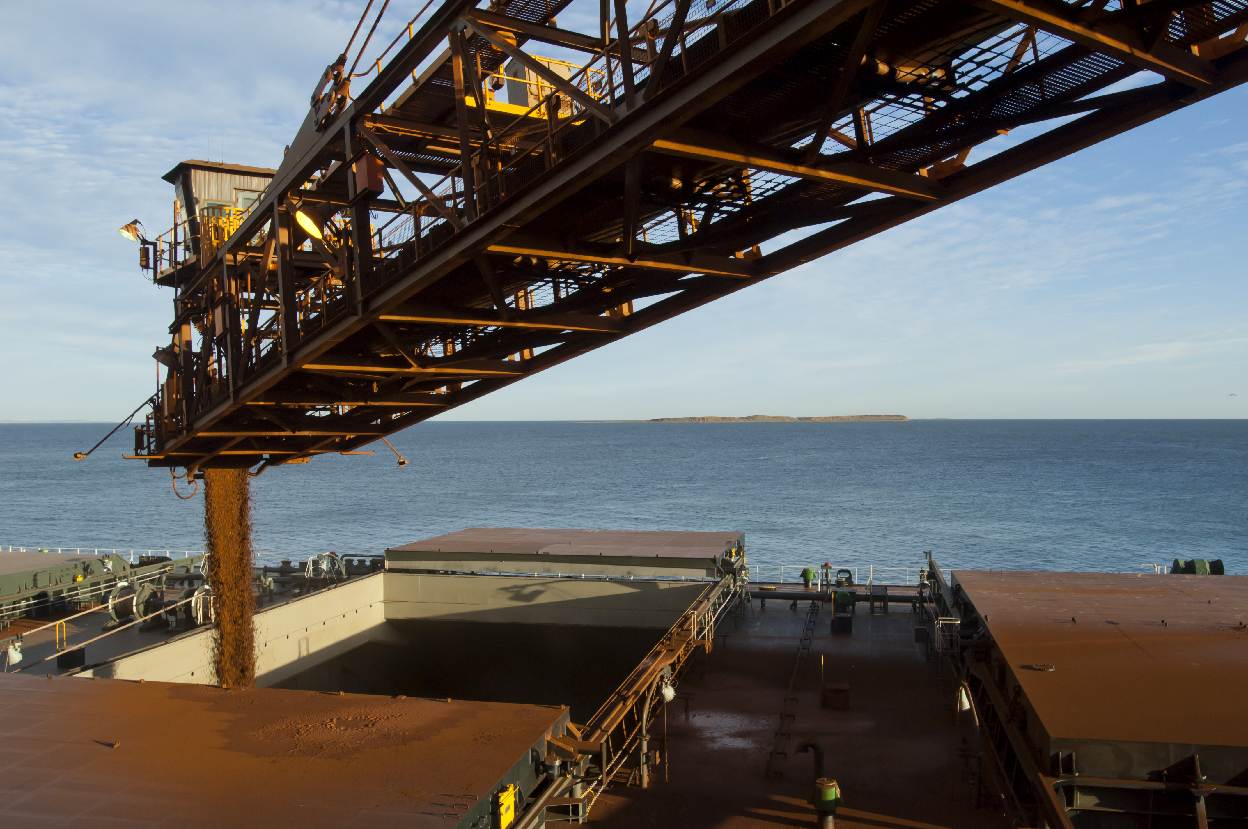 Ship Loader Mining Iron Ore