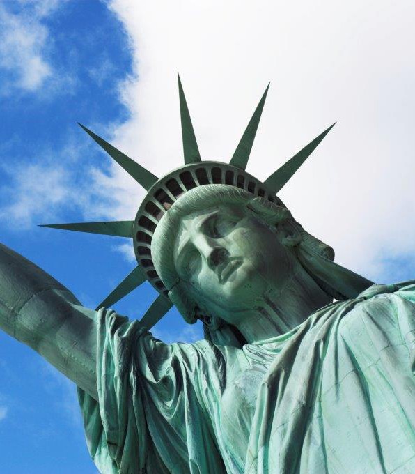 Statue of Liberty New York_on the move